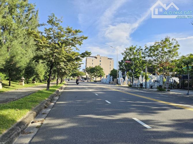 Bán đất mặt tiền đường biển Trường Sa kết nối với phố cổ Hội An, Đà Nẵng