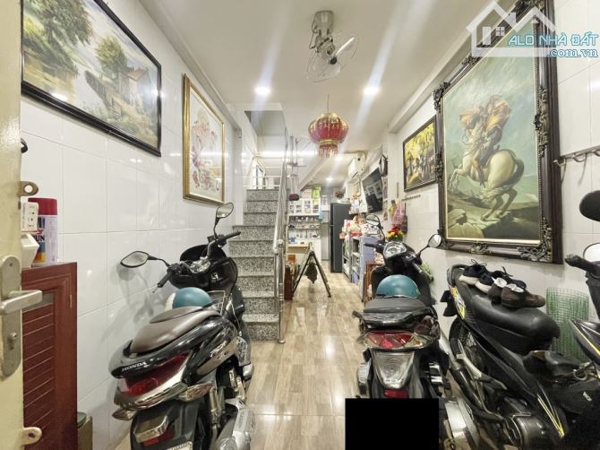 NHÀ LÊ QUANG ĐỊNH - SÁT NGAY NGÃ TƯ VỚI NGUYỄN VĂN ĐẬU - P5 BT ~ GẦN 30M (3x10) - 2 TẦNG