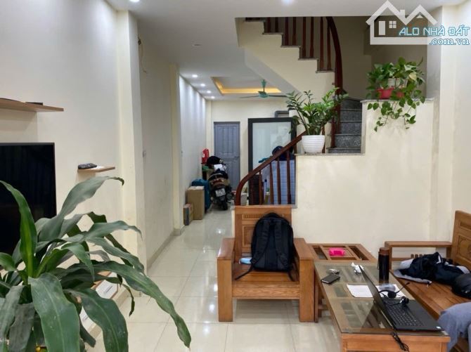 BÁN NHÀ MẶT PHỐ HÒA BÌNH  – ĐƯỜNG 15M Ô TÔ TẢI TRÁNH – 41.2M²x4T – 7.5 TỶ