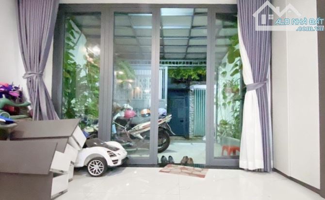Khu kiều đàm,trần xuân soạn ,quận 7, nhà 2 tầng, 103m2 ,nhỉnh 9,x tỷ