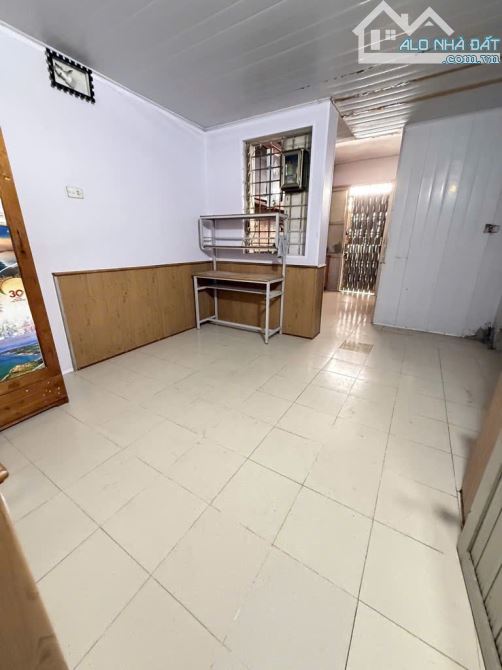 SIÊU PHẨM ĐẦU TƯ - BÁN `ĐẤT TẶNG NHÀ C4 GÁC XÉP - TỨ HIỆP - THANH TRÌ - Ở NGAY- CHO THUÊ