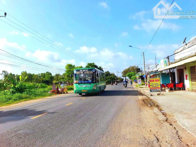 Quá Ngộp, 833m2 đất lúa Chuyển Fun thổ cư giá chốt 350 tr