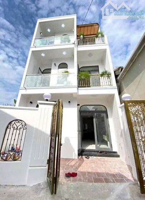 Nhà 3t Full nội thất, đường Trần Phú, Tp Huế