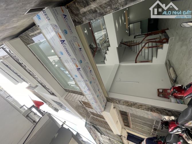 🏡 SIÊU PHẨM NAM TỪ LIÊM – NHÀ ĐẸP XÂY MỚI 5 TẦNG, Ô TÔ ĐỖ CỬA – CHỈ 7.4 TỶ 💎