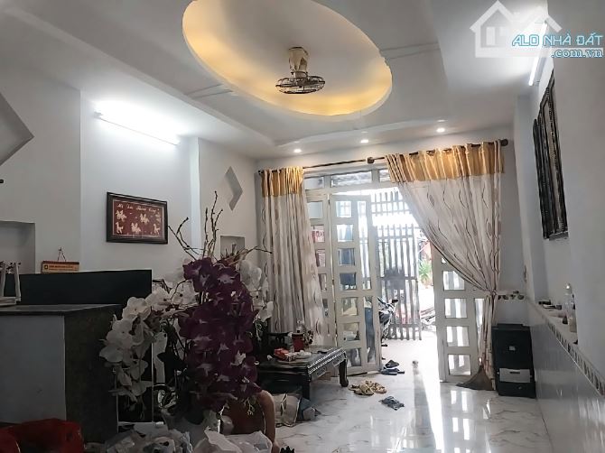 NHÀ 3 TẦNG 3PN - BTCT - HẺM 6M THÔNG - GẦN LÊ TRỌNG TẤN - 65M² - GIÁ CHỈ 4.9 TỈ TL