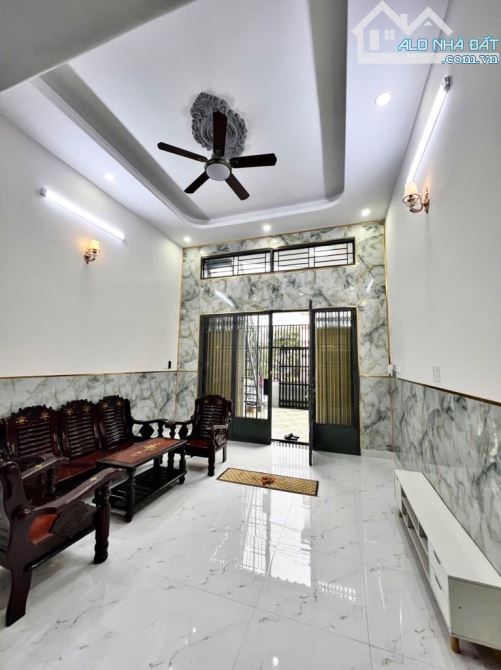 Bán nhà gần mã lò bình trị đông a
