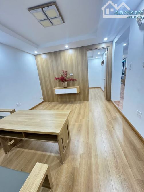 Nhà Đẹp - Nội Thất Sẵn Sàng - Tập Thể Phương Mai- Đống Đa - Dt: 75m2/2PN*nhỉnh 4 tỷ