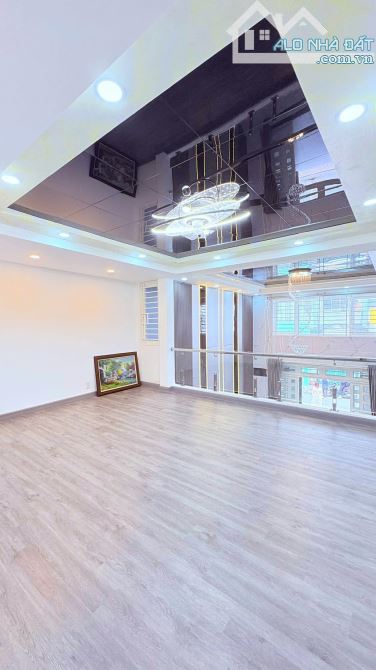 MẶT TIỀN VIP TRẦN VĂN QUANG - Q TÂN BÌNH - Ngang gần 6M hiếm.
