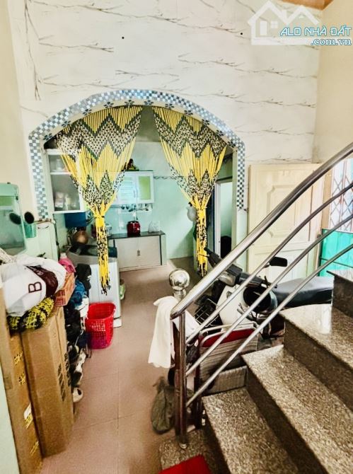BÁN NHÀ Q6- HẬU GIANG- DT 47 M2- HẺM Ô TÔ ĐỔ CỬA- NHỈNH 5 TỶ(A1)