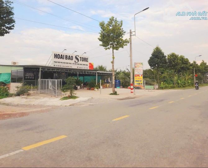 Hàng ngộp, 309m2 đất thổ vườn đường xe cont chỉ 1.1 tỷ