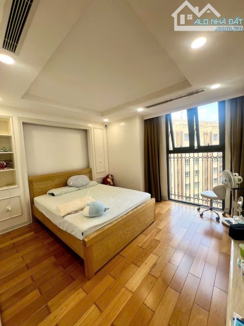 Hiếm! Chủ thiện chí bán căn hộ Tân Hoàng Minh Hoàng Cầu 113m² – tầng trung – chan hòa nắng