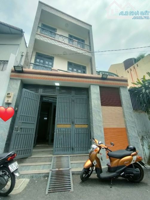 BÁN NHÀ 3 TẦNG 62m2 TCH26 QUẬN 12 HẺM OTO THÔNG GIÁ 4TỶ8