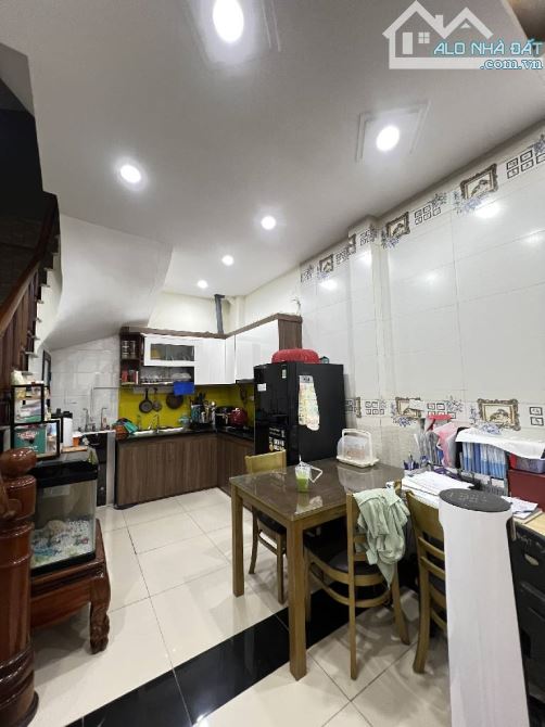 NHÀ PHỐ KHƯƠNG HẠ-BA BƯỚC RA Ô TÔ TRÁNH-FULL MỘI THẤT--36M2-5 TẦNG-10,45 TỶ