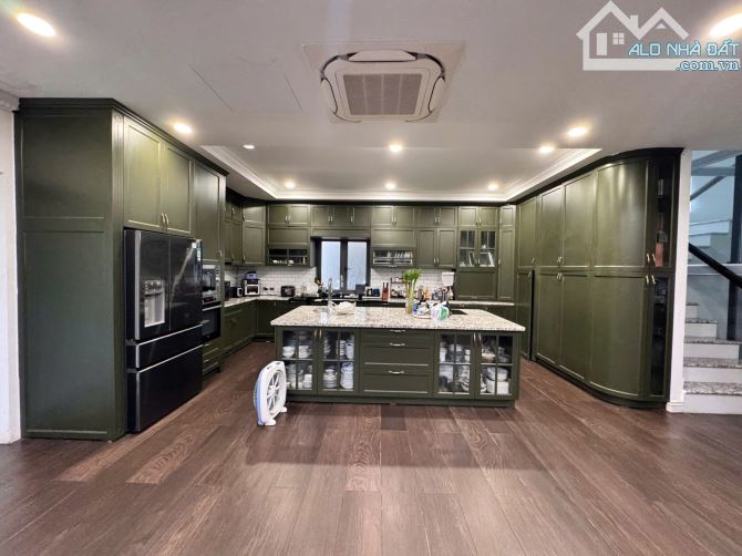 Cần bán Biệt thự Số 7 Đường số 6, Khu dân cư CityLand, 99 Nguyễn Thị Thập, Phường Tân Phú,