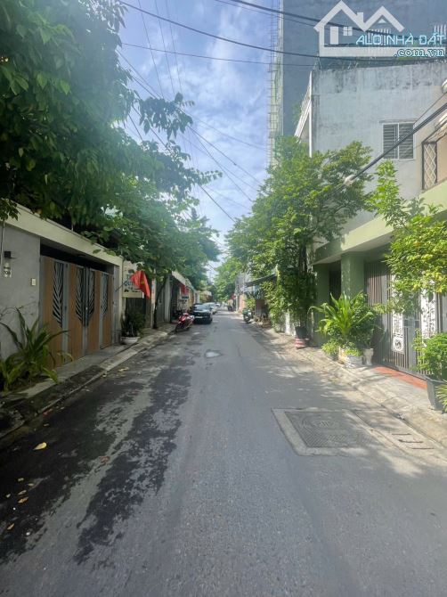 MT Nguyễn Thiện Kế 2 mặt tiền trước sau xây căn hộ rất đẹp