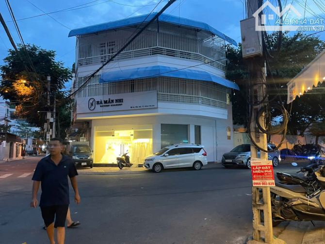 ÁN NHÀ 3 TẦNG – CĂN GÓC ĐƯỜNG TẠ QUANG BỬU & CAO VĂN BÉ, NHA TRANG. Kinh doanh tốt