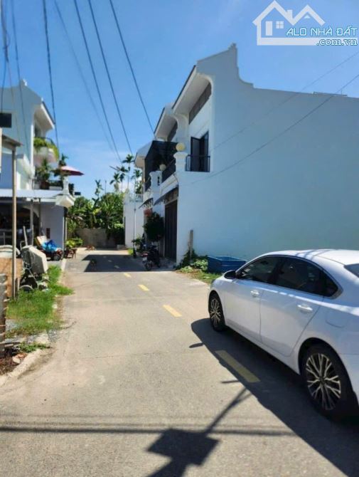 LÔ GÓC 2 MẶT TIỀN ĐƯỜNG NHỰA – DIÊN AN