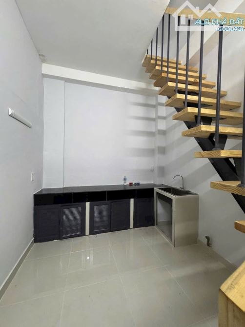 4❌14m, BÁN NHÀ 2 TẦNG, HẺM XE HƠI,383/ QUANG TRUNG, P10 GÒ VẤP, 5 TỶ HƠN
