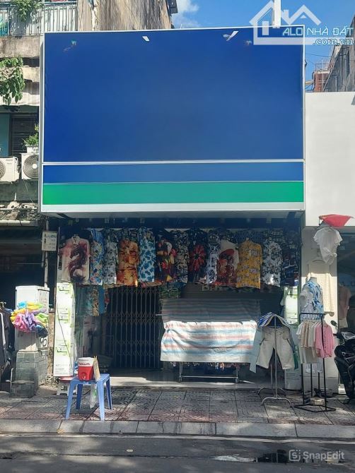 Mặt tiền Nguyễn Trãi, P.Nguyễn Cư Trinh, Q.1, 4m*15m, trệt lầu sân thượng, 32tr/th