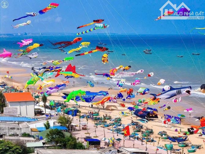 Cách bờ kè Phước Hải 200m - Tđc Lê Lai- Phước Hải  🌈🌈🌈DT: 81.5m2 (4.5x18m); đất ở đô th