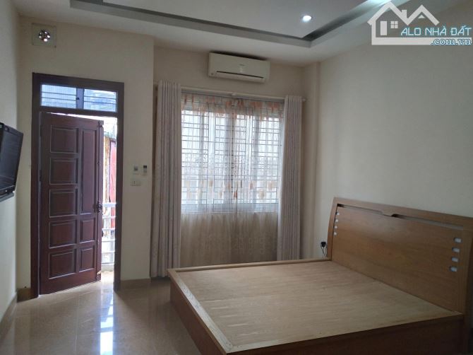 cho thuê phòng ở tại ngõ 190 nguyễn trãi – gần royal city và ngã tư sở – vào ở