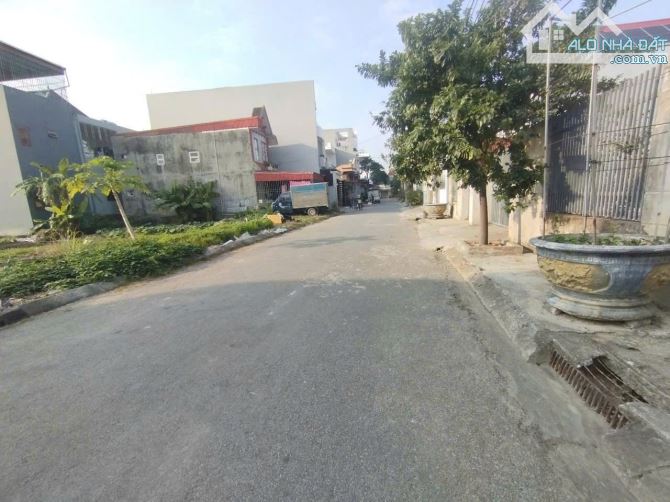 Siêu phẩm nhánh 2 Bùi Phổ 175m2 ngang 10m
