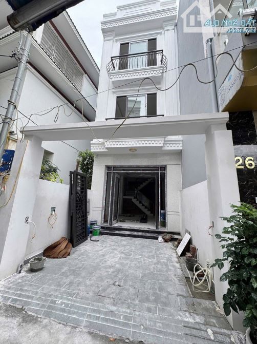 -✍️Bán Nhà64m2 4 tầng sân cổng độc lập- Phủ Thượng đoạn - oto đỗ trong sân nhà