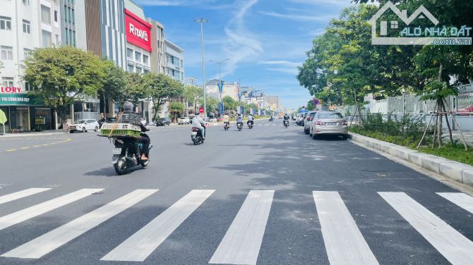 NHÀ 3 TẦNG MẶT TIỀN VÕ NGUYÊN GIÁP – SÁT BIỂN MỸ KHÊ – 80M² NGANG - 20.8 TỶ