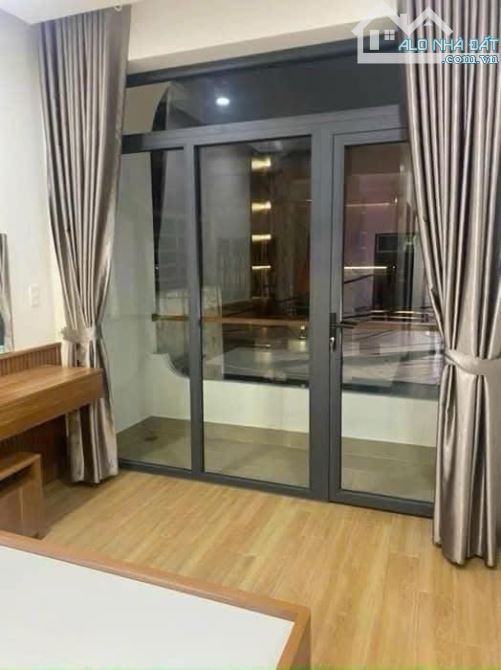 BÁN NHÀ ĐẸP MẶT TIỀN HẺM 5M, TRẦN XUÂN SOẠN, DT 82M2, GIÁ NHỈNH 7 TỶ
