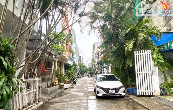 SIÊU HIẾM- TÒA CĂN HỘ LÔ GÓC ĐƯỜNG 5M5- SÁT NGUYỄN HỮU THỌ- DÒNG TIỀN 60 TRIỆU/THÁNG.