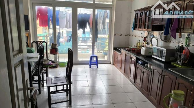Bán nhà Đặng Thuỳ Trâm, DT 62m – MT 5m – 4 tầng có 2 giếng trời – 2 mặt thoáng, 34,5 tỷ.
