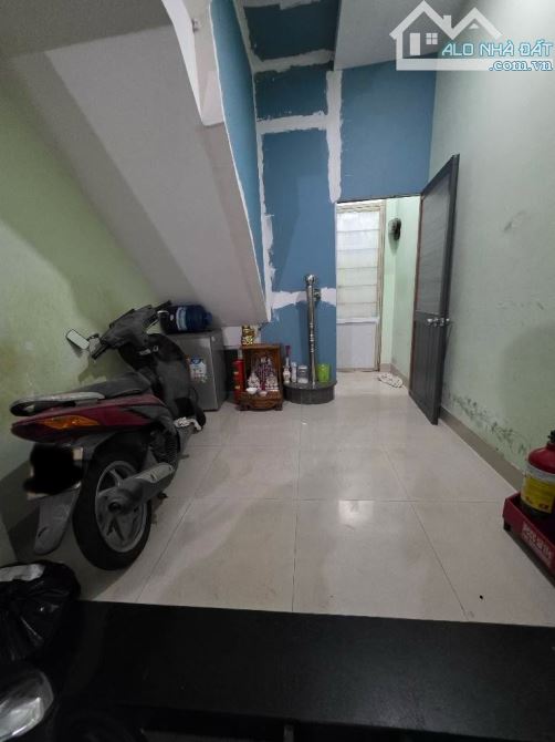 Bán nhà 4 tầng - 40m2 - Phan Đình Phùng - Phú Nhuận - 6,9 tỷ TL