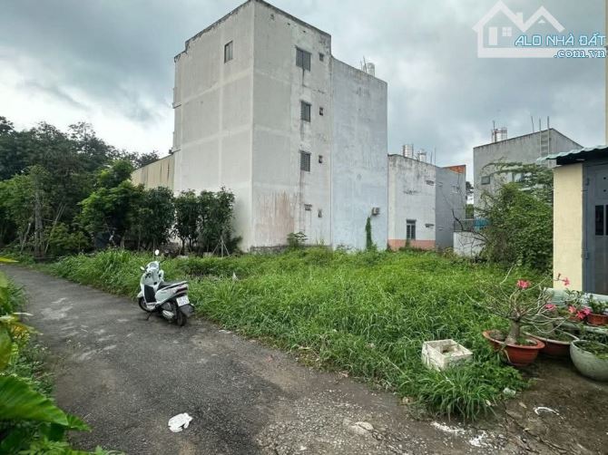 Bán lô đất giâ rẻ 98m², sổ riêng, Thạnh Xuân 43, Quận 12