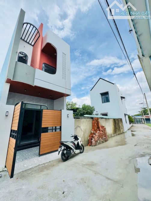 Bán nhà 1T 1L mới 100% gần GX Thuận Hoà, phường Tân Phong
