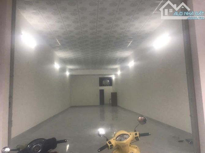 🔥 CHO THUÊ NHÀ CẤP 4 MẶT TIỀN HAI BÀ TRƯNG - TRUNG TÂM TP 🔥  📐 Diện tích: 5,2 x 20m 💵