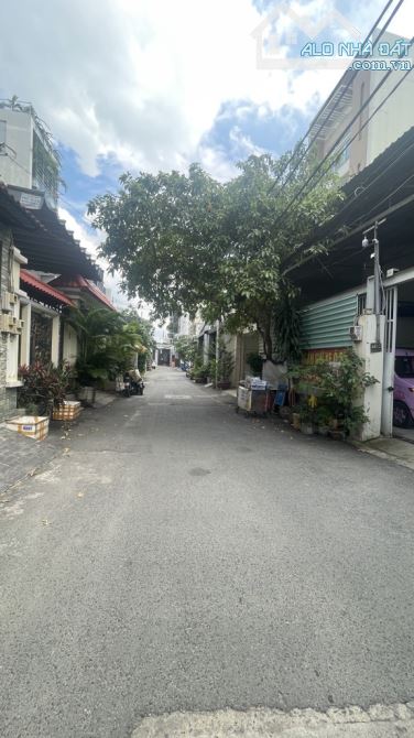 BÁN KHO BÃI 900m2 TRUNG TÂM GÒ VẤP, PHẠM VĂN CHIÊU