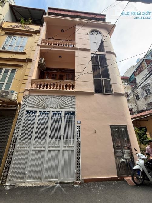 Bán nhà Nguyễn Chí Thanh 2 mặt ngõ oto tránh, sổ 40m thực tế 48m.