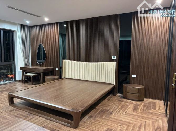 Bán nhà biệt thự lô góc thang máy kinh doanh văn khê dt 290 6 tầng