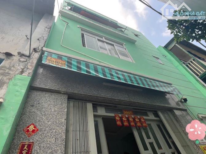 NHÀ 3 TẦNG ,ĐỖ NGỌC THẠNH , NGUYỄN CHÍ THANH, Q5 CHỈ HƠN 3 TỶ.