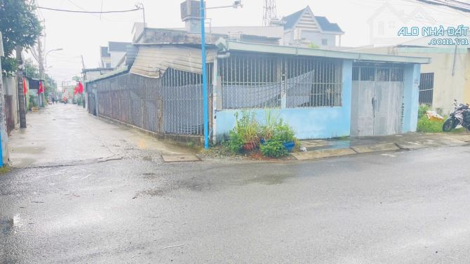 SIÊU HIẾM 2 MẶT TIỀN - 183 m2 - GIÁ RẺ HƠN TRONG HẺM - NGUYỄN THỊ SÁNG 12m - HÓC MÔN