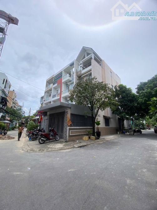 8.9 tỷ, BÁN NHÀ 4 tầng p14 Gò Vấp, lô góc, hẻm xe hơi, 4x16.