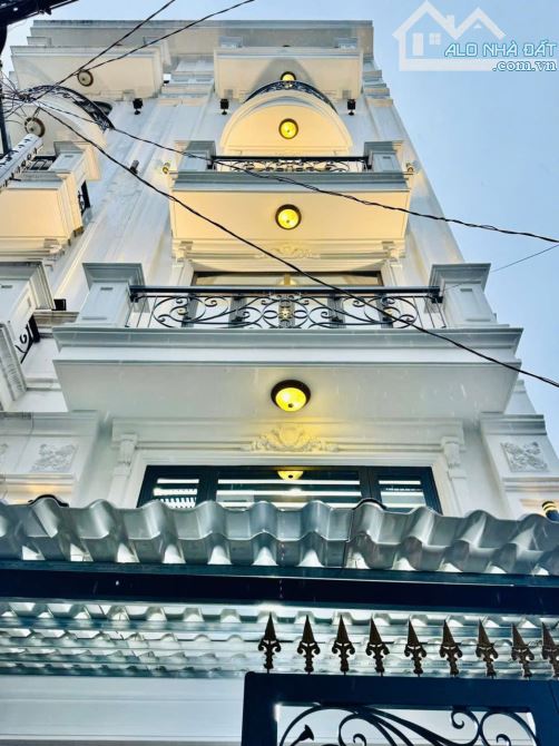 🏠Nhà Hẻm Xe Hơi💎 Phạm Văn Đồng💎4,6mx12m 5 Lầu-3PN 4WC💎Có Thang Máy💵9,7 Tỷ
