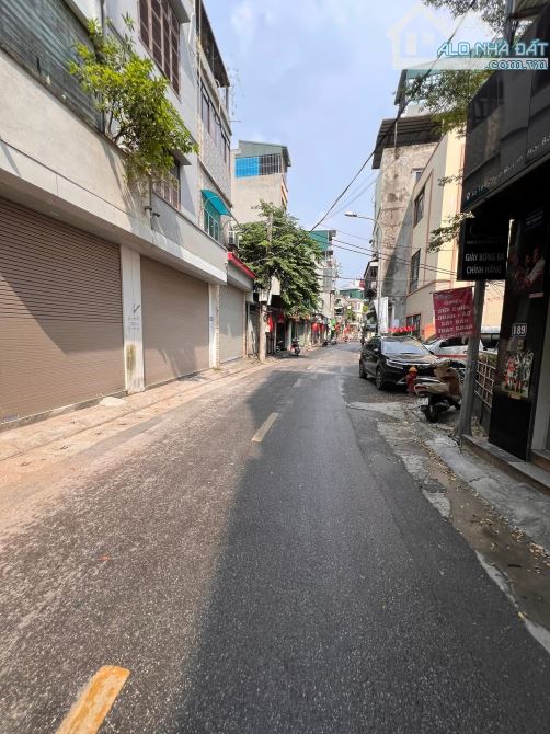 Bán Siêu Phẩm 8 tầng thang máy Mặt Phố Quận Hai Bà Trưng.  108m2-MT:6,3m. 2 mặt tiền