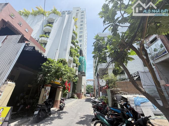 Bán lô đất mặt tiền đường Thủ Khoa Huân, Sơn Trà