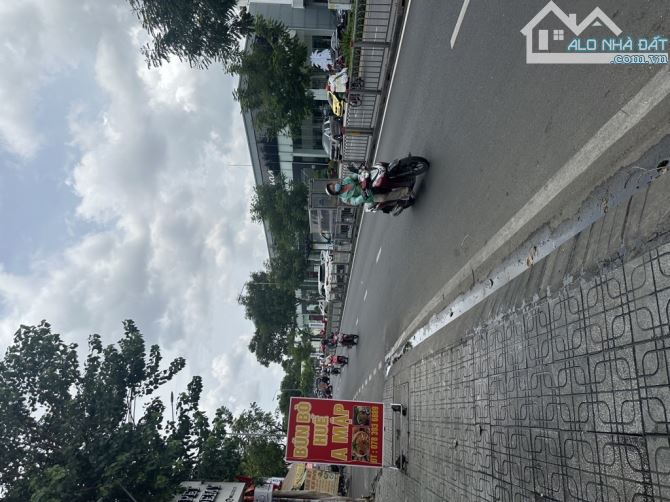🏡Mặt tiền đường Nguyễn Oanh gần Nguyễn Văn Lượng- Nhà nát- 4x25- giá tốt cho khách
