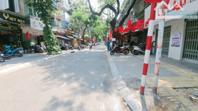 NHÀ PHỐ. 60M. 3 TẦNG. 13 TỶ. ÔTÔ. KINH DOANH. ĐƯỜNG THÔNG. TÔ HIỆU. NGHĨA ĐÔ