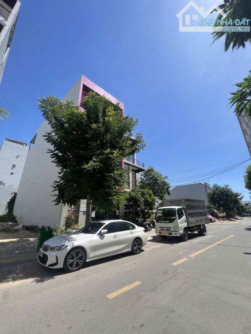 Lô đất cực đẹp giá rẻ nhất, lô duy nhất tại đây - Vị trí: Trung tâm khu Khuê Mỹ Đông