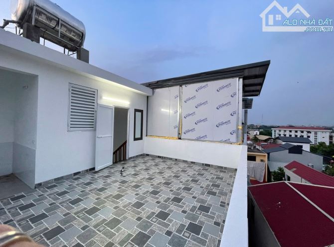 Bán nhà Hoàng Liên xây mới đẹp 6 tầng thang máy, ô tô đỗ cạnh nhà, giá đẹp ở sướng, đầu tư