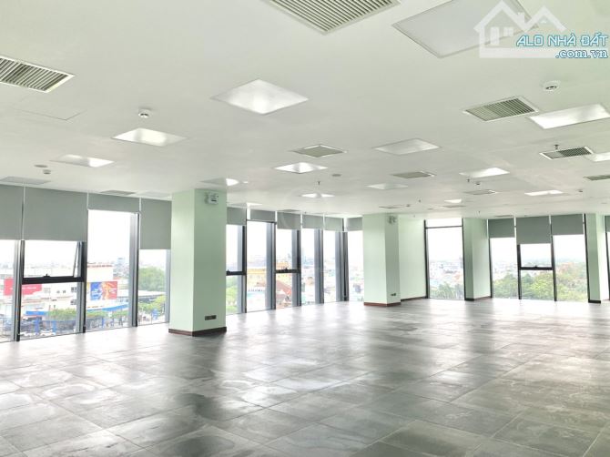 Bán tòa VP 12 tầng MT Nguyễn Hữu Thọ Hải Châu-sân bay Đà Nẵng đất 366m2 dòng tiền 600tr/t