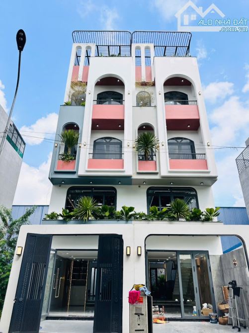 Bán gấp nhà 5 tầng, DT 72m2, đường Võ Thị Thừa, An Phú Đông, Quận 12, giá 7,35 tỷ